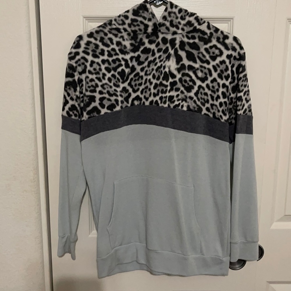 Blue and snow leopard light hoodie